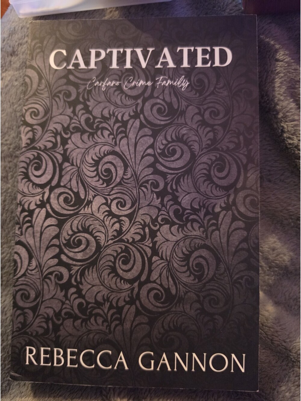 Captivated: A Mafia Romance by Gannon, Rebecca New